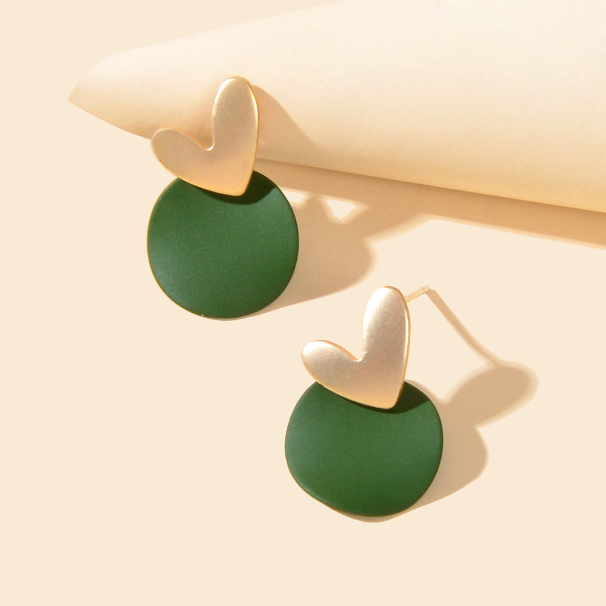 Love Heart Green Round Stud Pierced Hypoallergenic Female Earrings Stud Jewelry-0