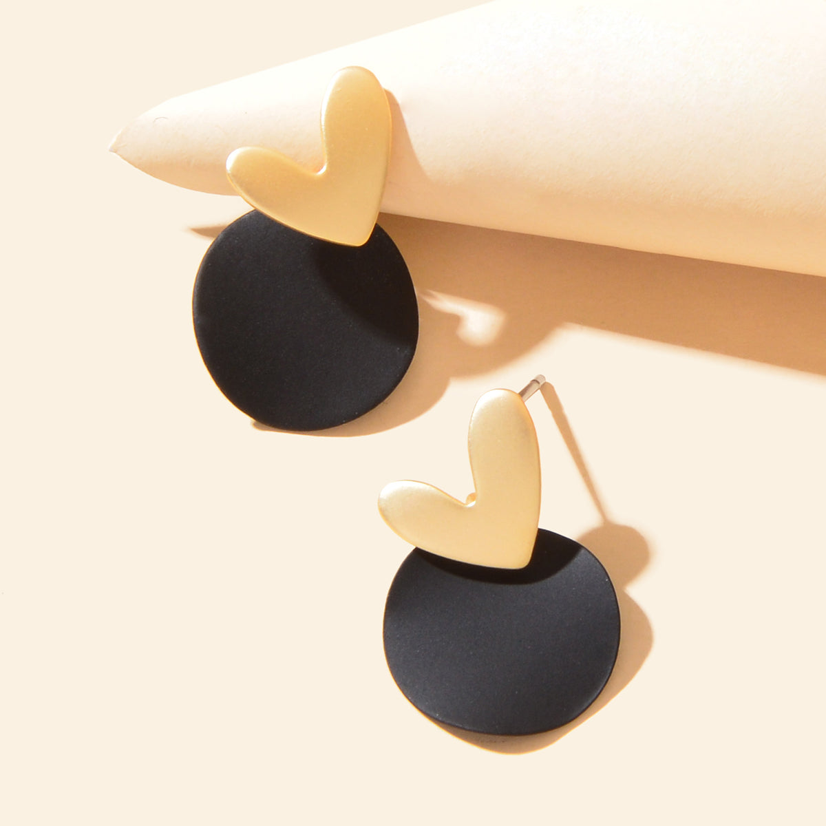 Love Heart Green Round Stud Pierced Hypoallergenic Female Earrings Stud Jewelry-11