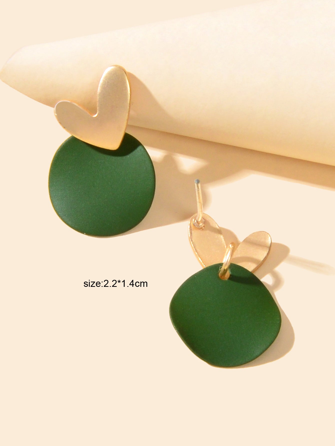 Love Heart Green Round Stud Pierced Hypoallergenic Female Earrings Stud Jewelry-2
